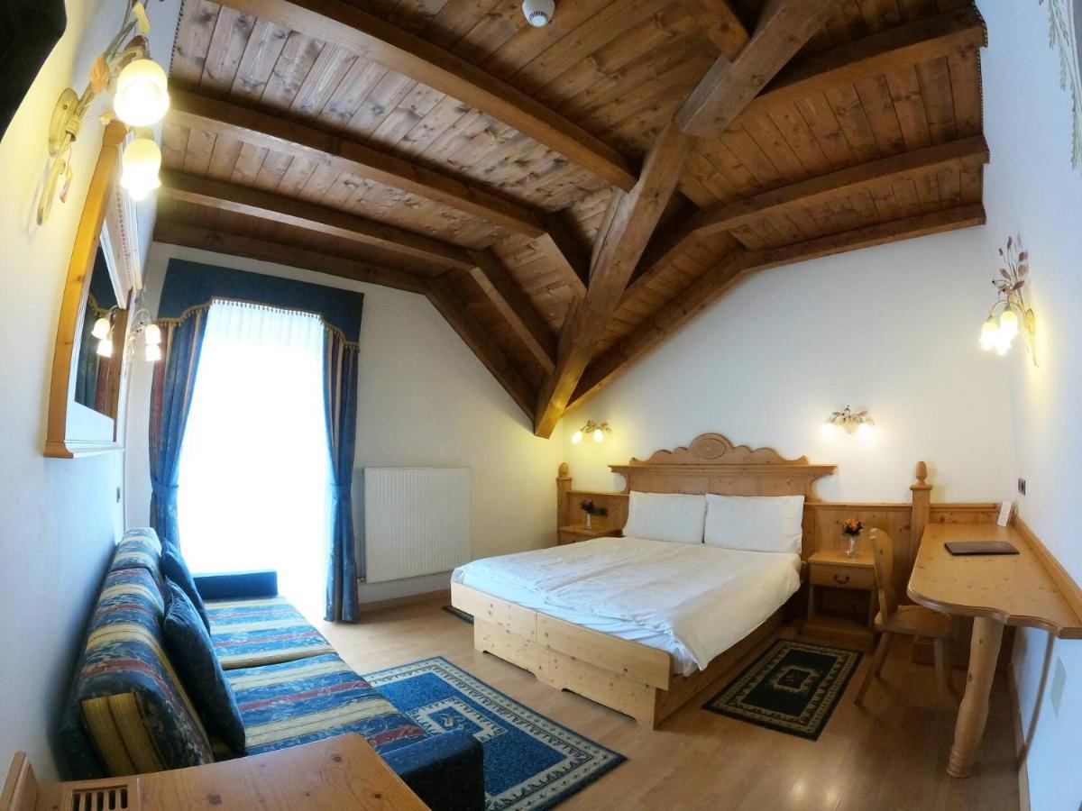 Hotel La Torretta Passo del Tonale Esterno foto