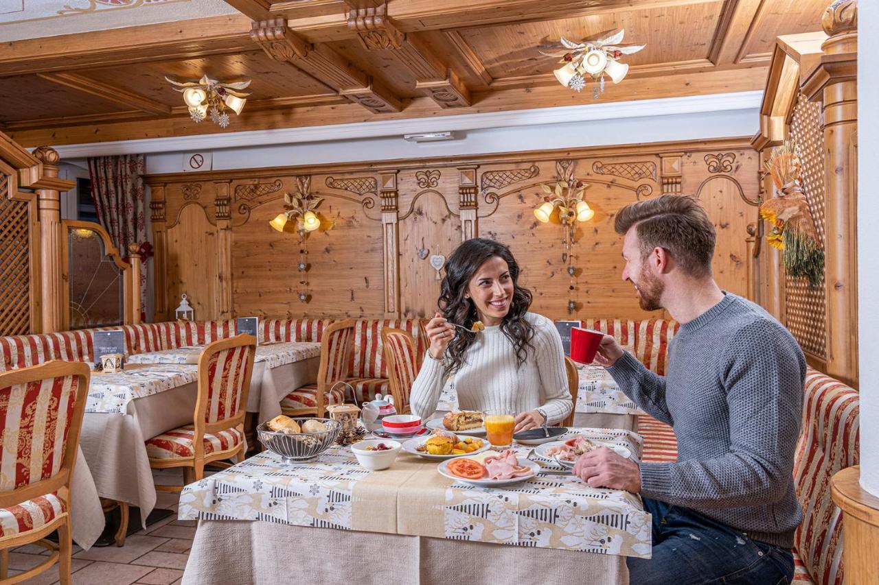 Hotel La Torretta Passo del Tonale Esterno foto