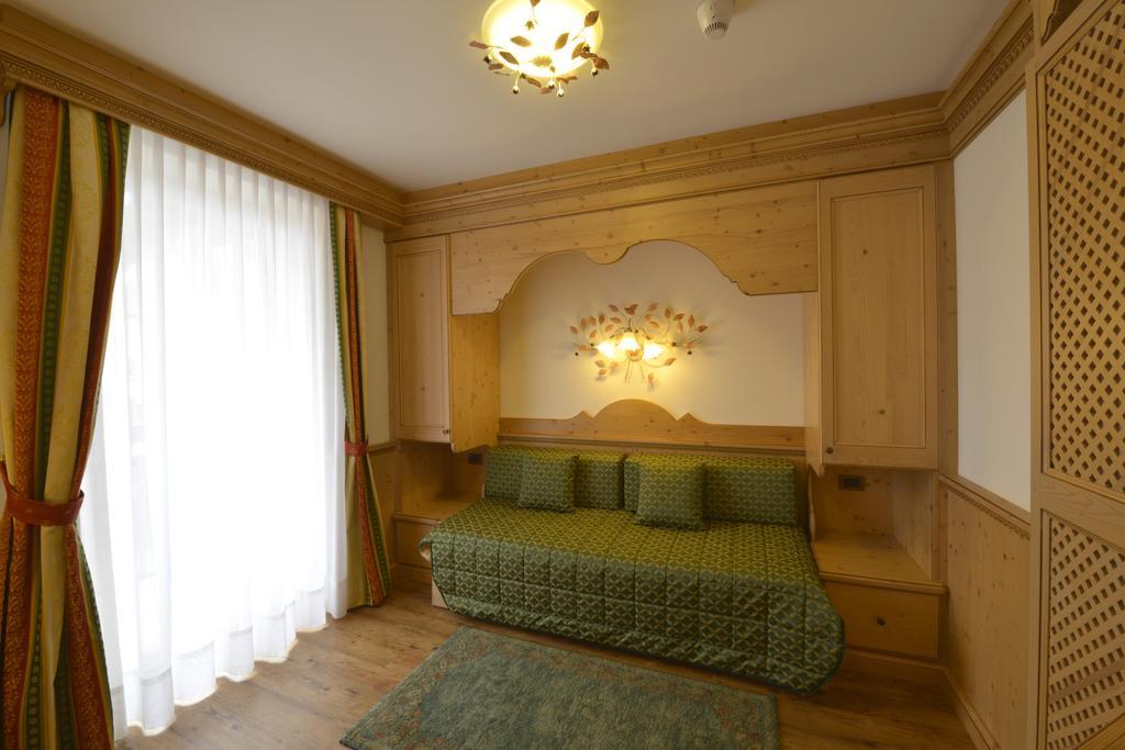 Hotel La Torretta Passo del Tonale Esterno foto