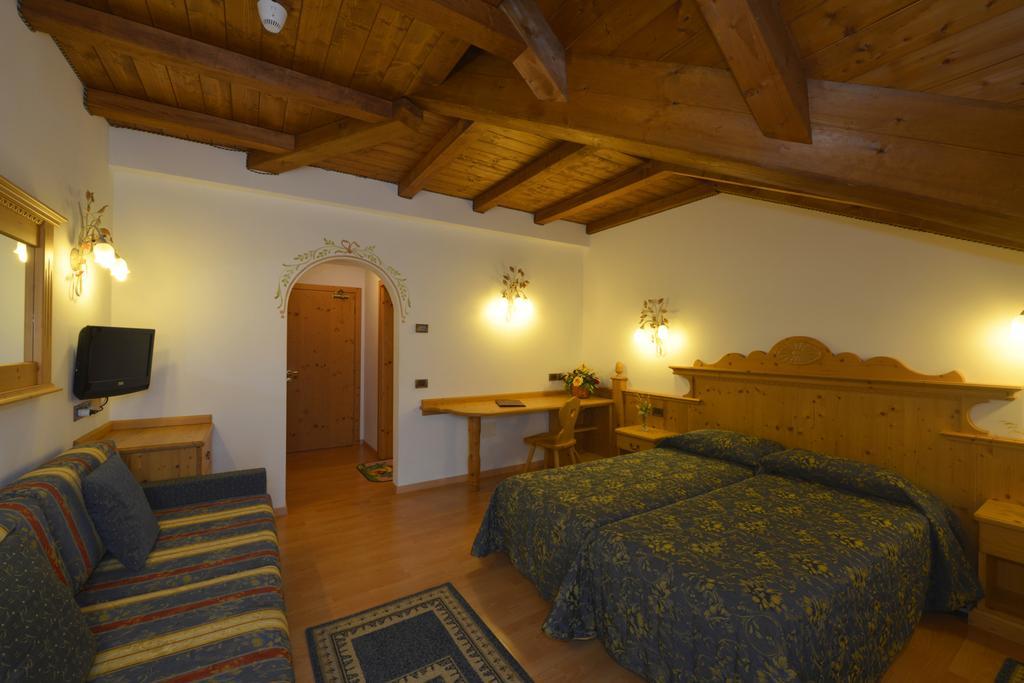 Hotel La Torretta Passo del Tonale Camera foto