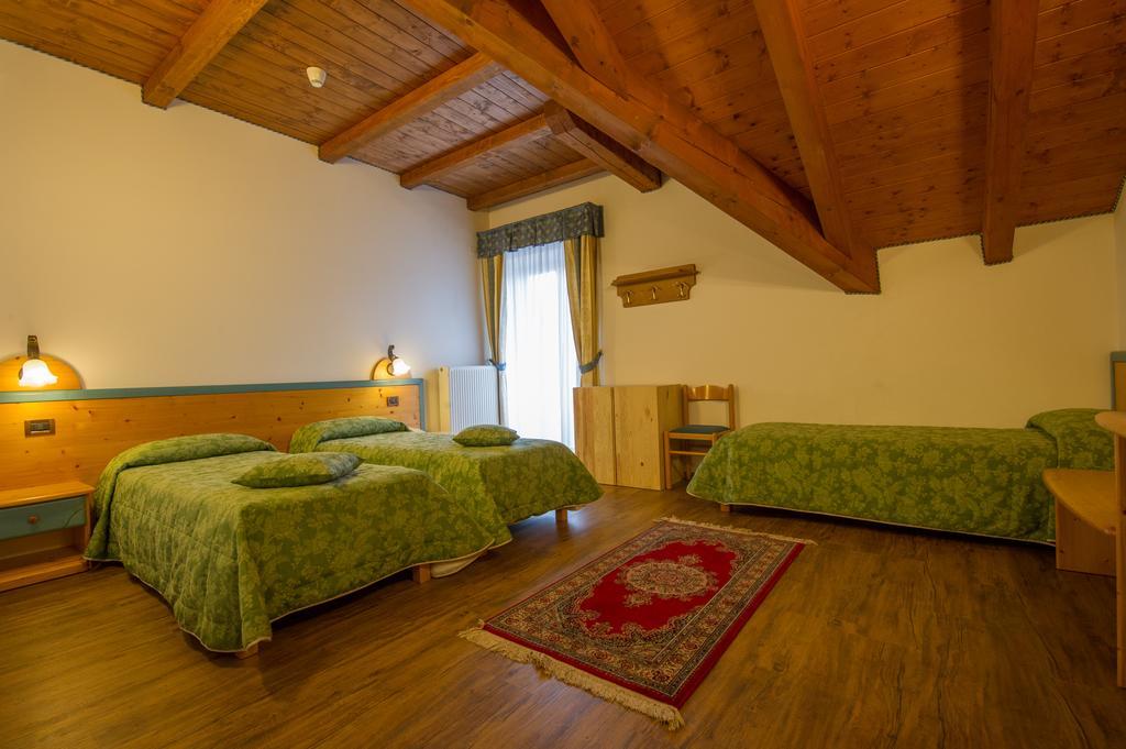 Hotel La Torretta Passo del Tonale Esterno foto