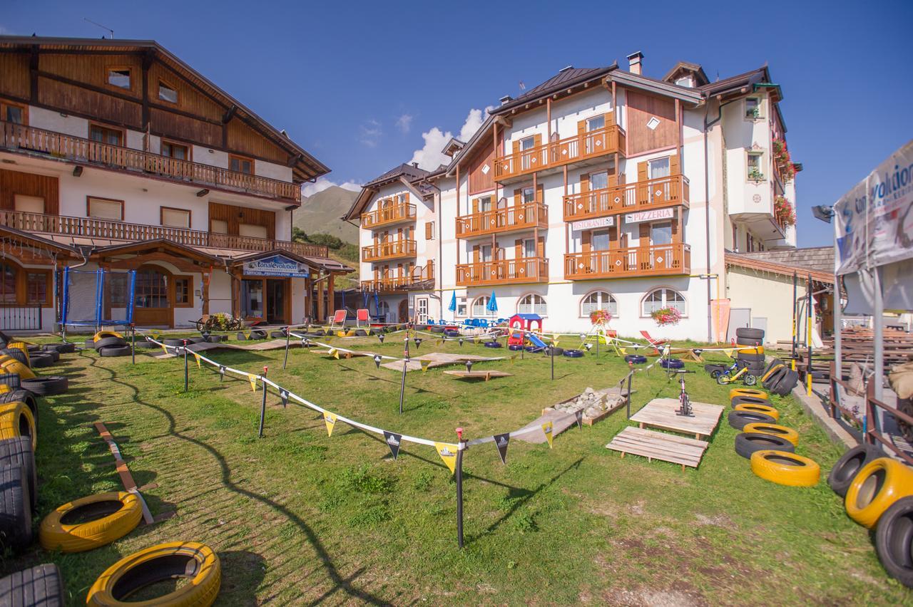 Hotel La Torretta Passo del Tonale Esterno foto