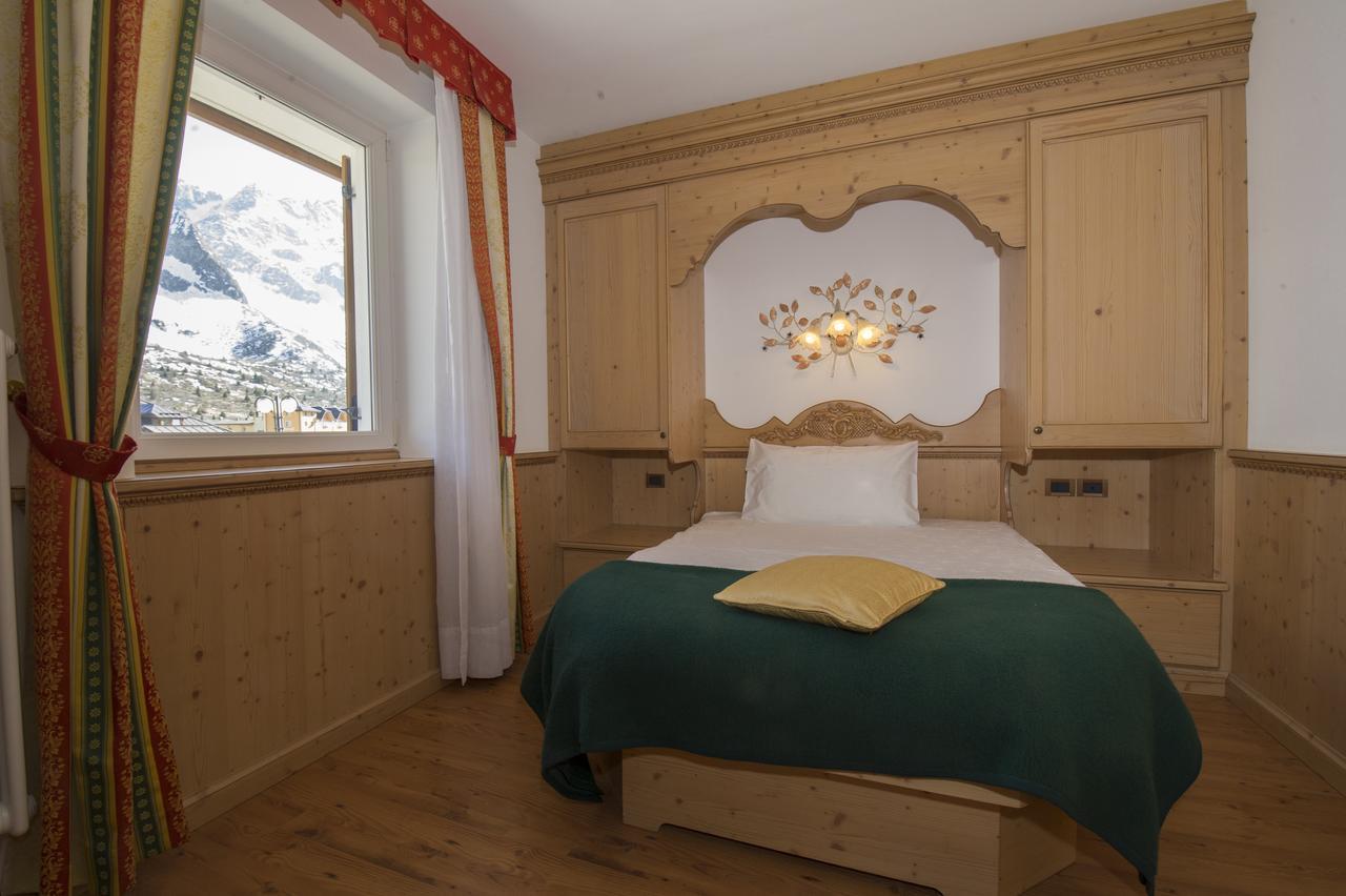 Hotel La Torretta Passo del Tonale Esterno foto